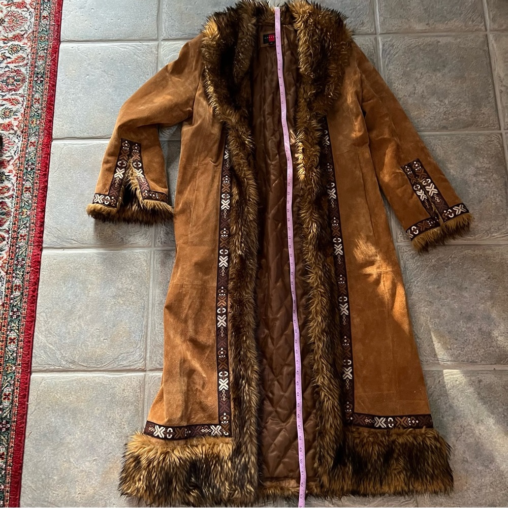 Vintage Suede Leather Overcoat - Picture 9 of 15